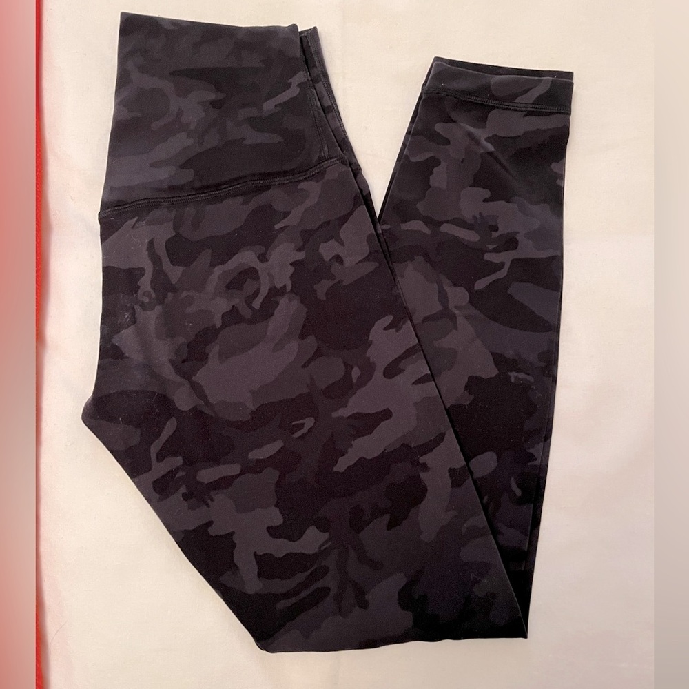 Lululemon Black Camouflage Leggings